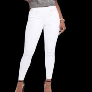 EEUC Spanx Skinny Raw Hem Pull On Distressed White Skinny Jeans Size SMALL